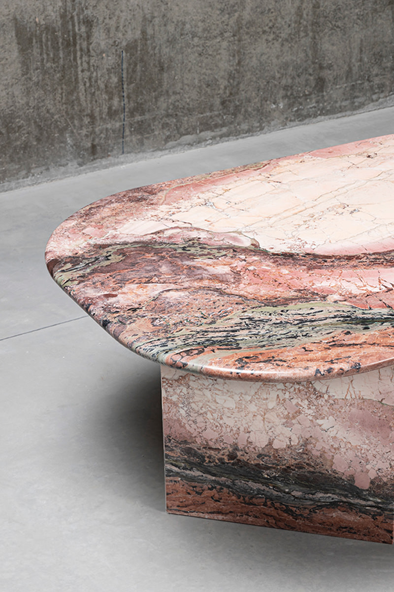 Breccia Medicea Acquasanta Blackberg Collection